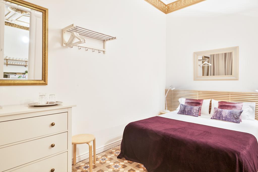 Plaza Catalunya Guest House Барселона Номер фото