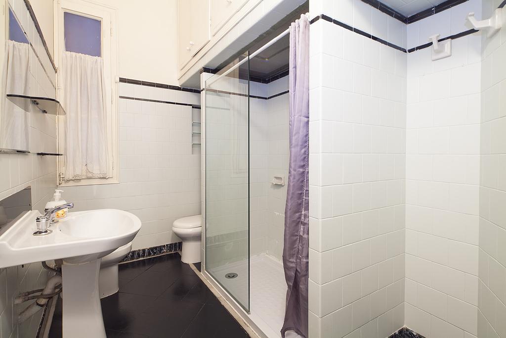 Plaza Catalunya Guest House Барселона Номер фото